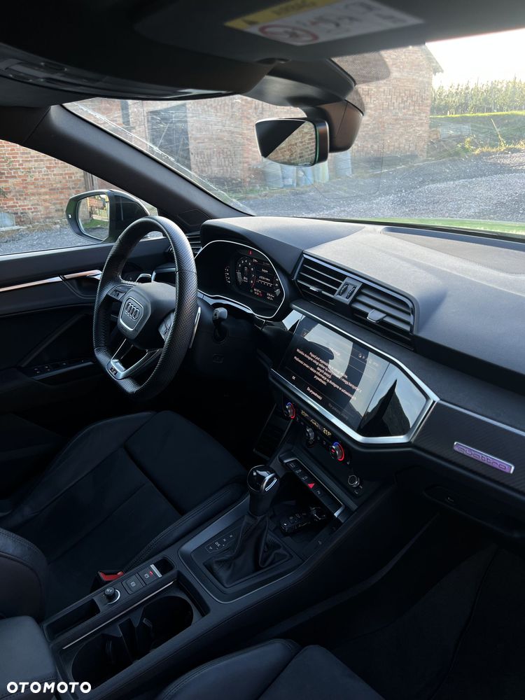 Audi RS Q3 Sportback - 12
