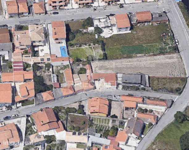 Terreno com Excelente Localização entre a Gafanha da Nazaré e a Praia - Grande imagem: 2/4