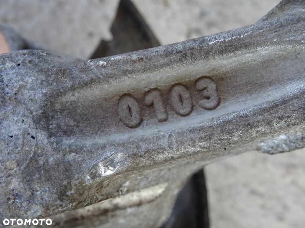 ZWROTNICA PIASTA PRAWY LEWY PRZÓD OPEL ZAFIRA C TOURER ORLANDO PRAWA LEWA PRZEDNIA - 5