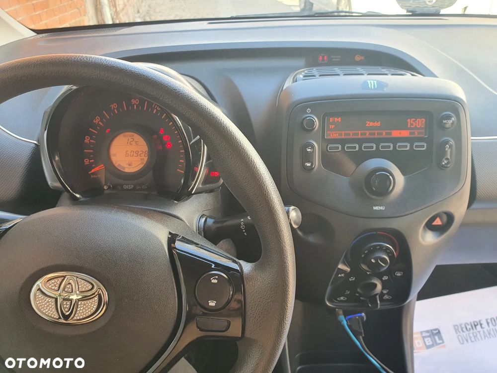 Toyota Aygo x-cite - 8