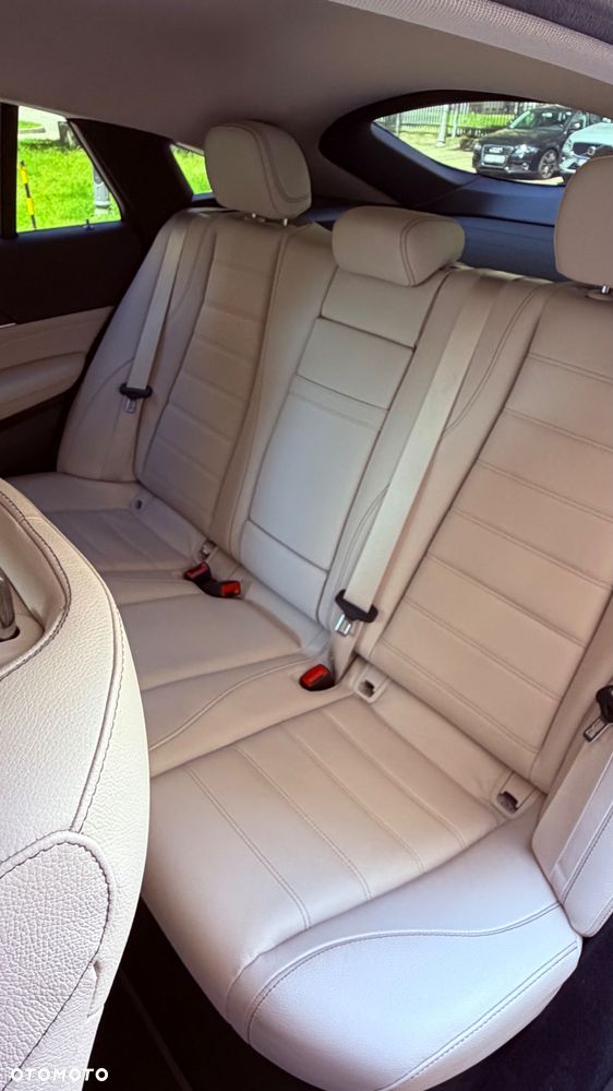 Mercedes-Benz GLE 300 d 4-Matic Premium - 18