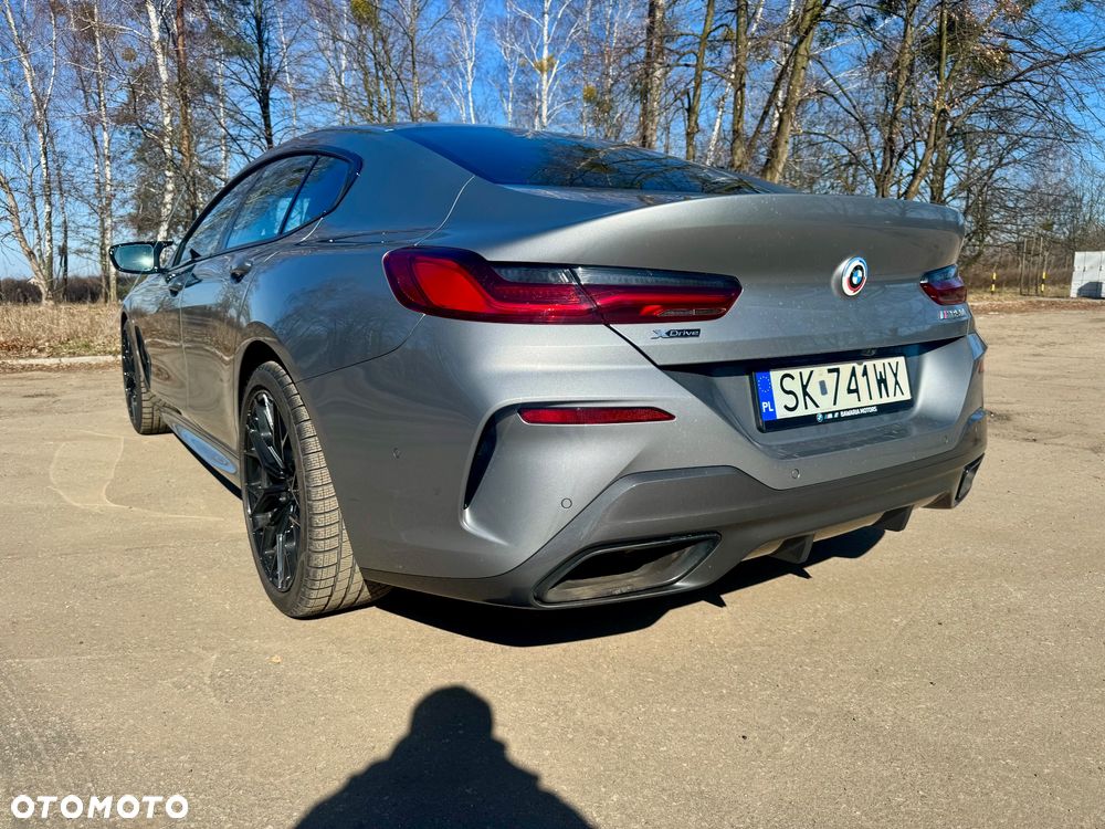 BMW Seria 8 - 18