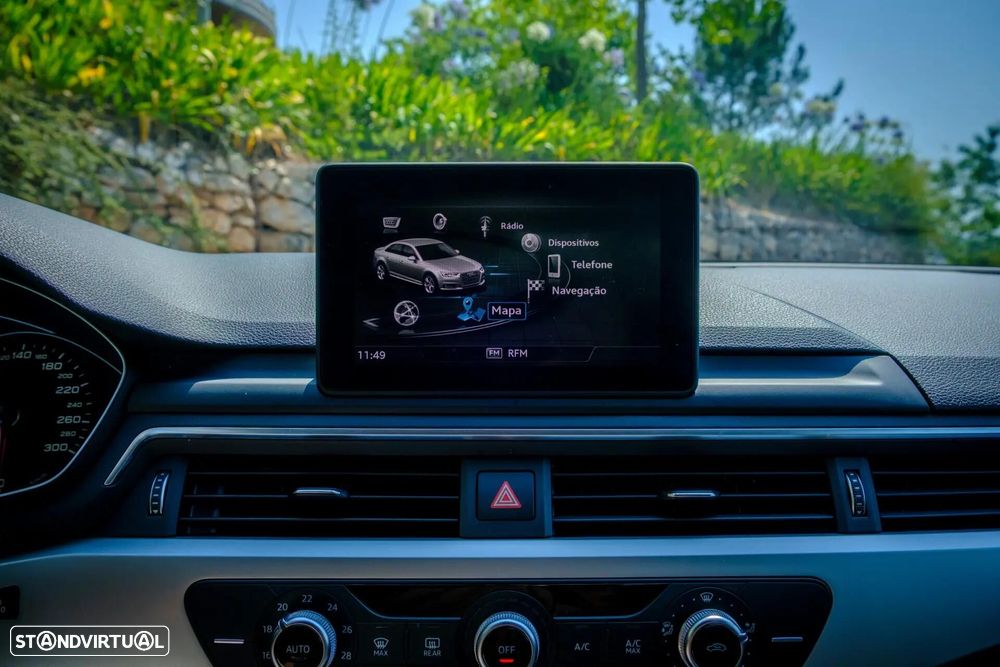Audi A4 35 TDI Design S tronic - 16