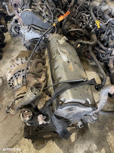 Motor Volkswagen Transporter T5 2.5 TDI AXD BNZ - 2