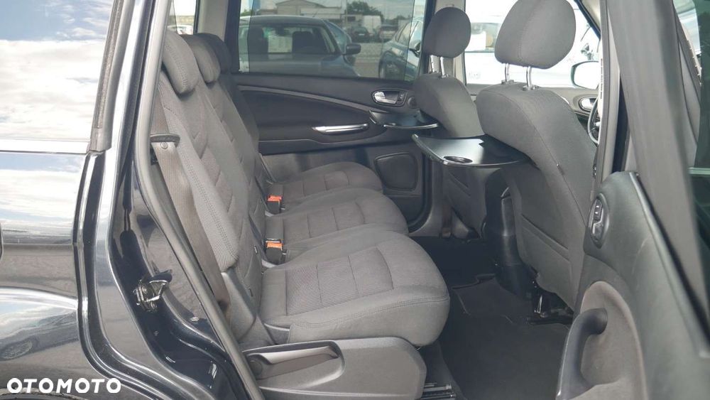 Ford Galaxy - 15