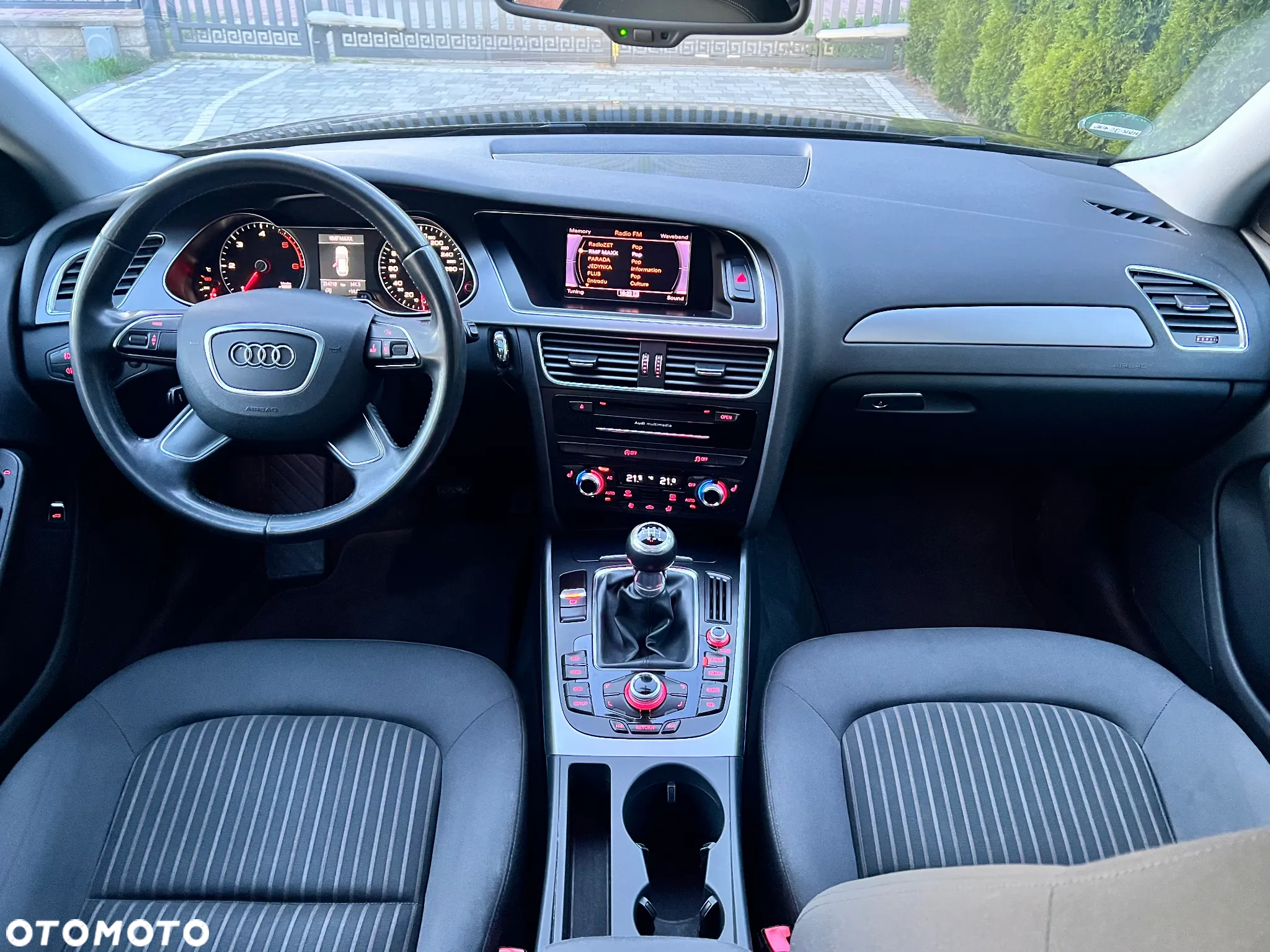 Audi A4 Avant - 16