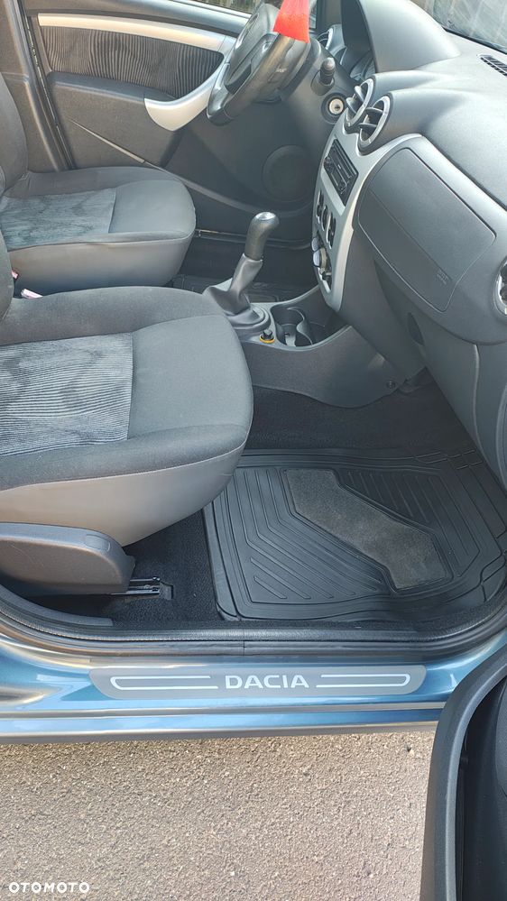 Dacia Sandero 1.4 MPI Ambiance - 23