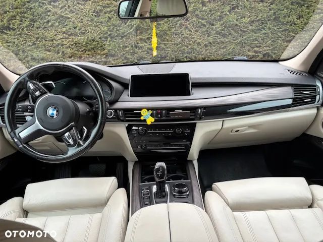BMW X5 xDrive40d - 7