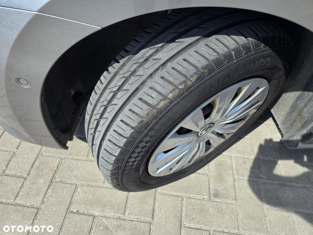 Volkswagen Golf Sportsvan - 17