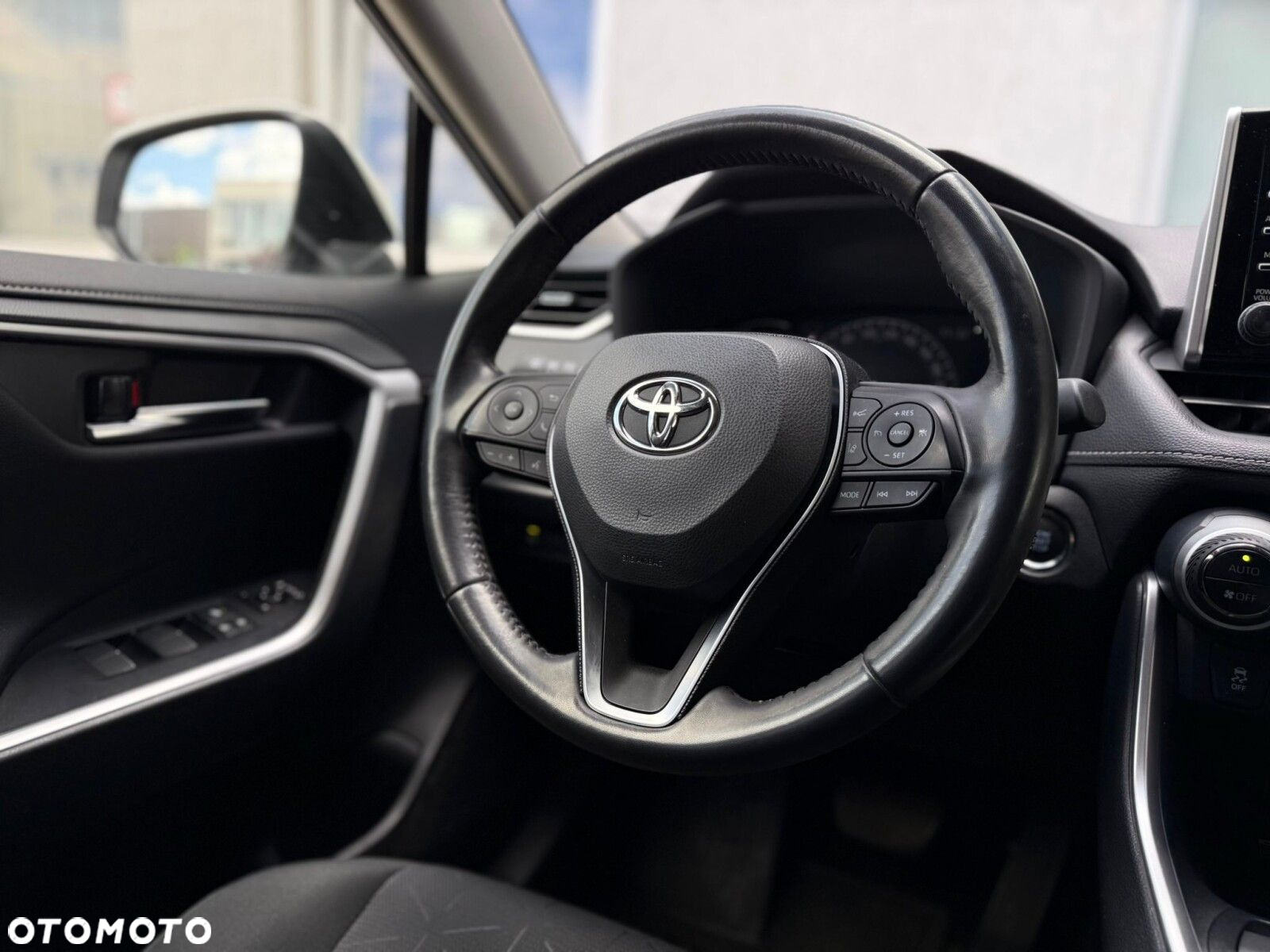 Toyota RAV4 2.0 Comfort 4x2 MS - 11