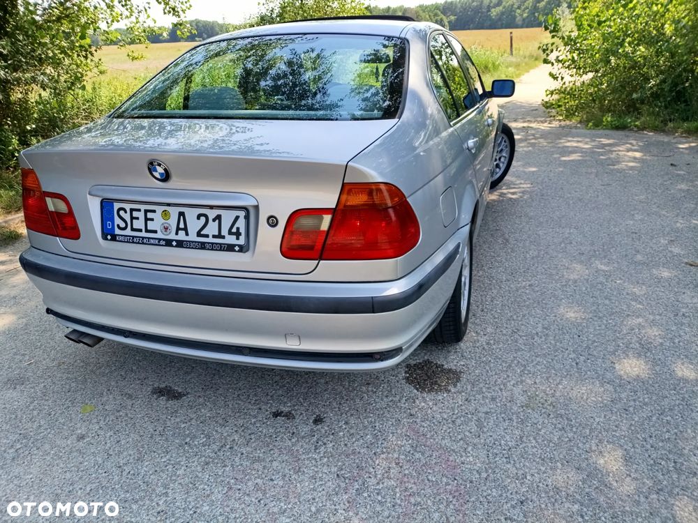 BMW Seria 3 - 30