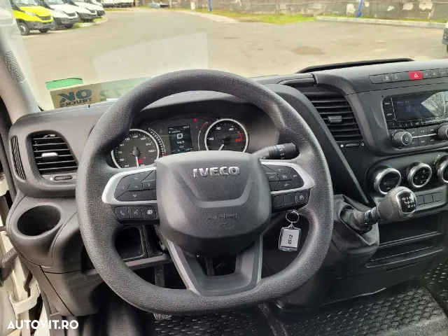Iveco 35C16H30 - 6