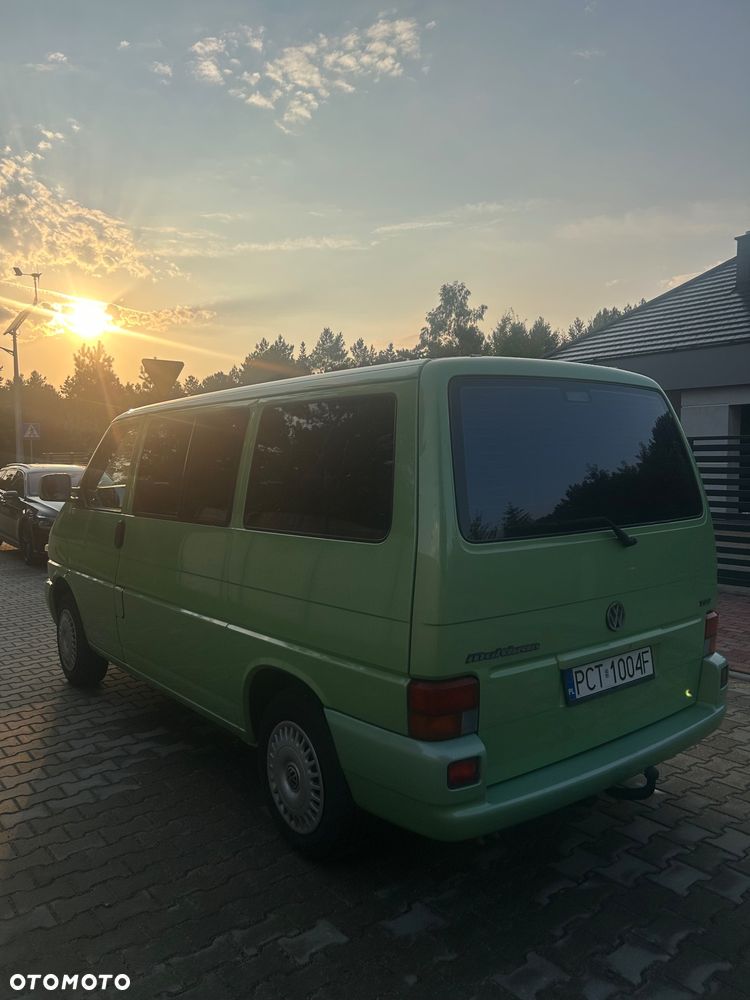 Volkswagen Multivan - 5