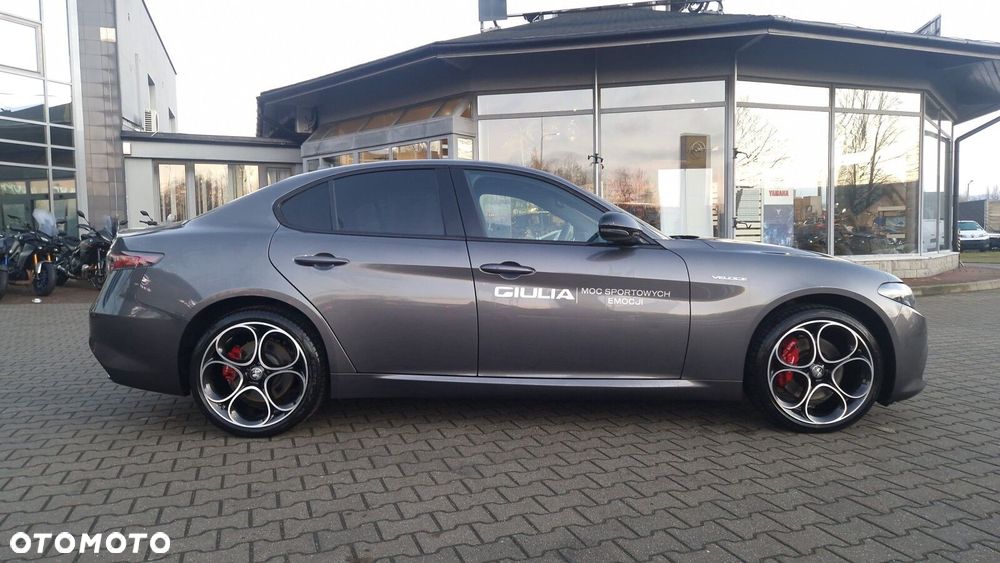 Alfa Romeo Giulia 2.0 Turbo Veloce Q4 - 4