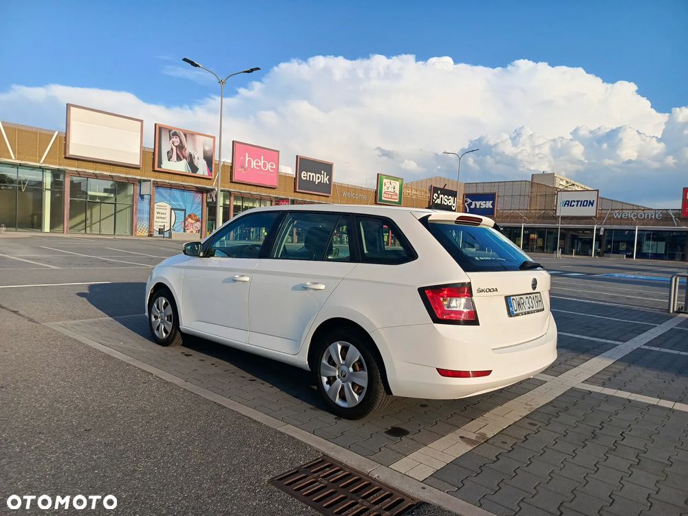 Skoda Fabia 1.0 TSI Ambition - 5