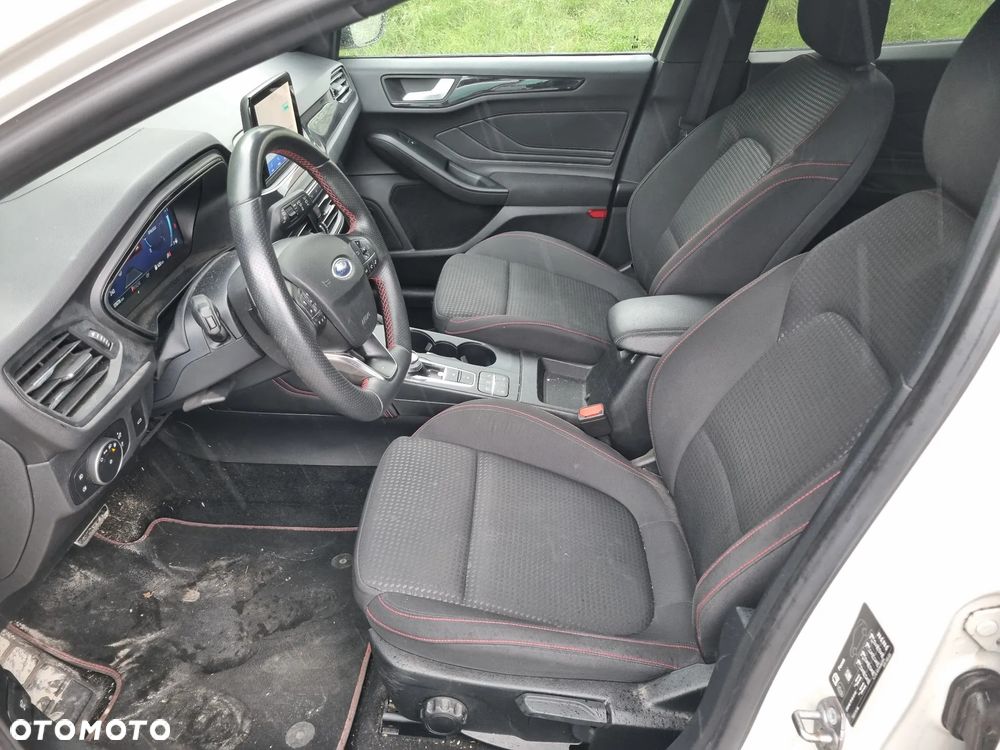 Ford Focus 2.0 EcoBlue ST-Line Business - 15