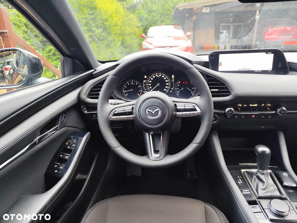 Mazda 3 e-SKYACTIV-G 2.0 M HYBRID DRIVE - 7