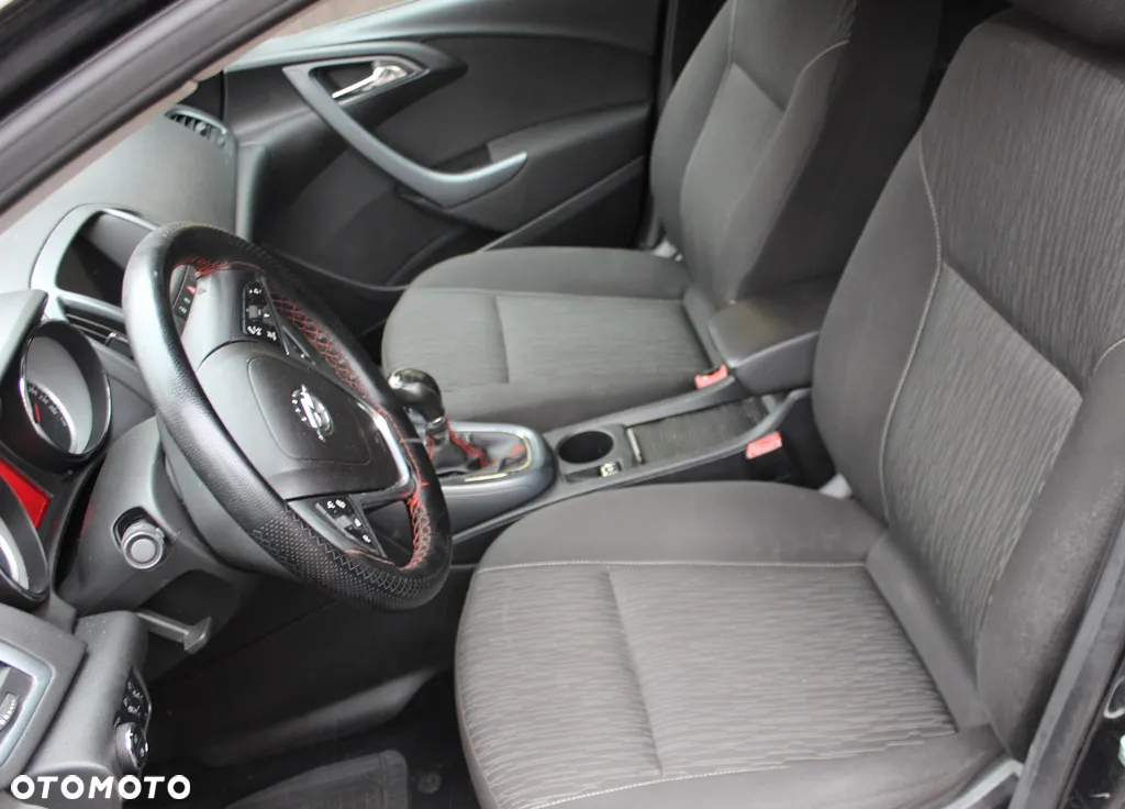 Opel Astra - 8