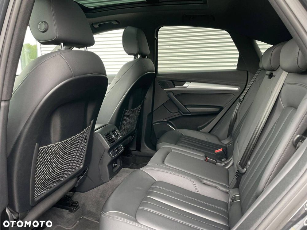 Audi Q5 Sportback - 13