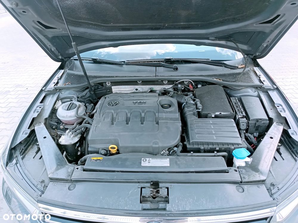 Volkswagen Passat 2.0 TDI BMT Highline DSG - 40