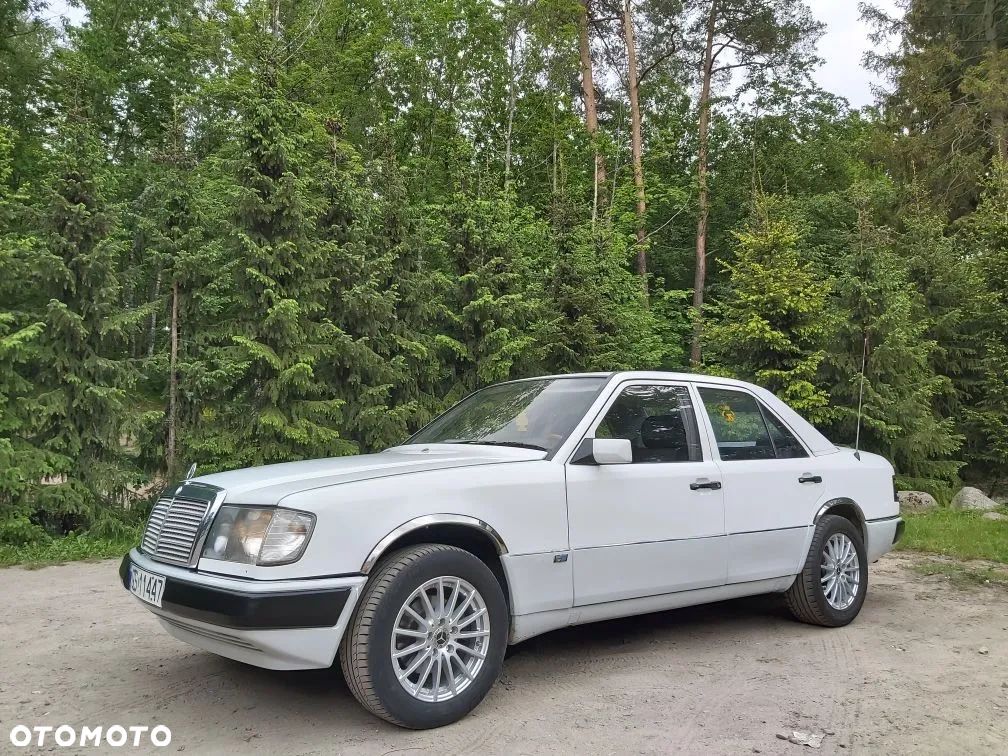 Mercedes-Benz W124 (1984-1993) - 1