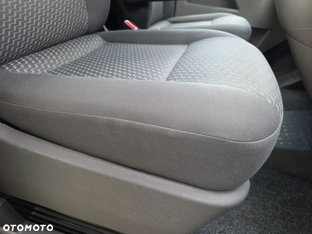 Volkswagen Transporter - 25
