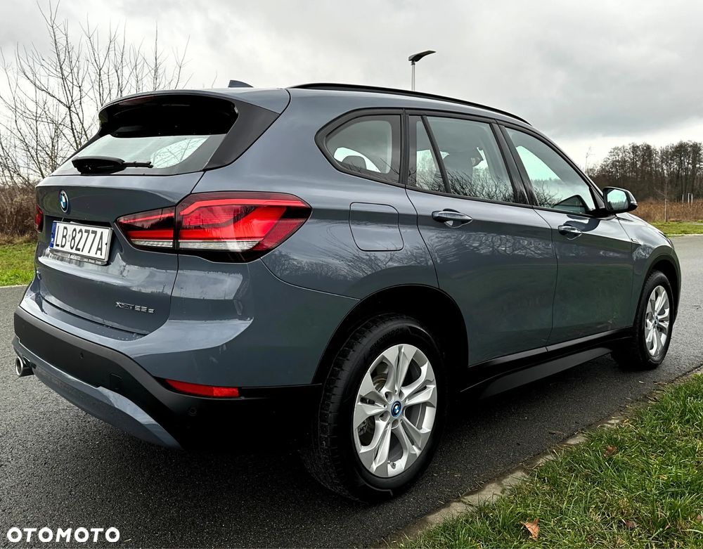 BMW X1 xDrive25e Sport Line - 8