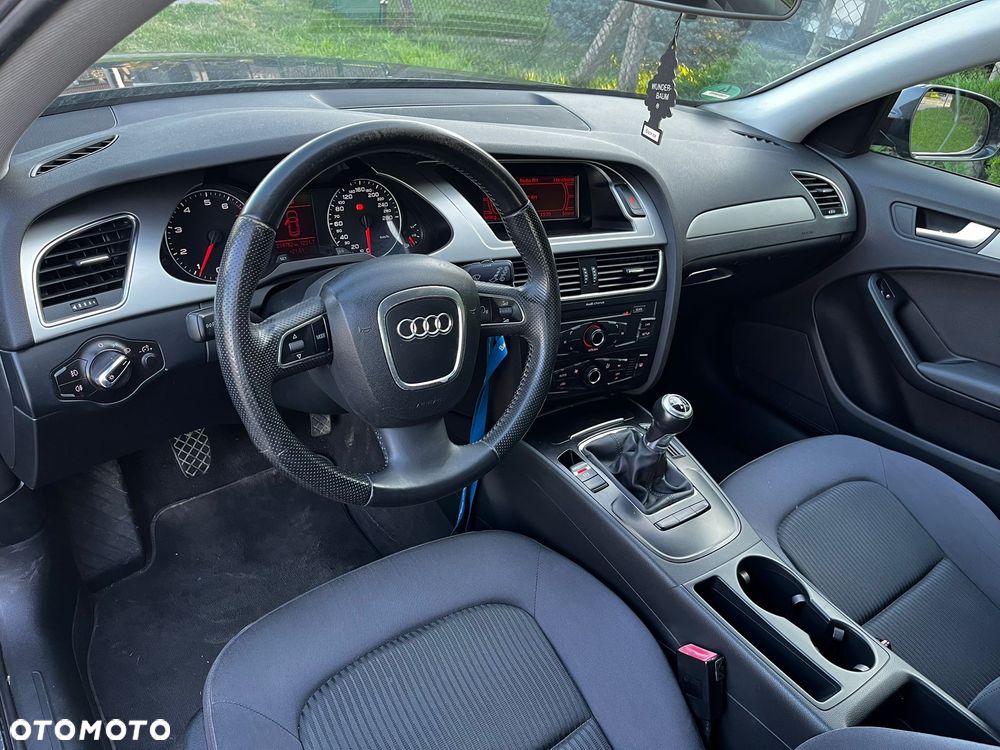 Audi A4 Avant 1.8 TFSI Ambiente - 10