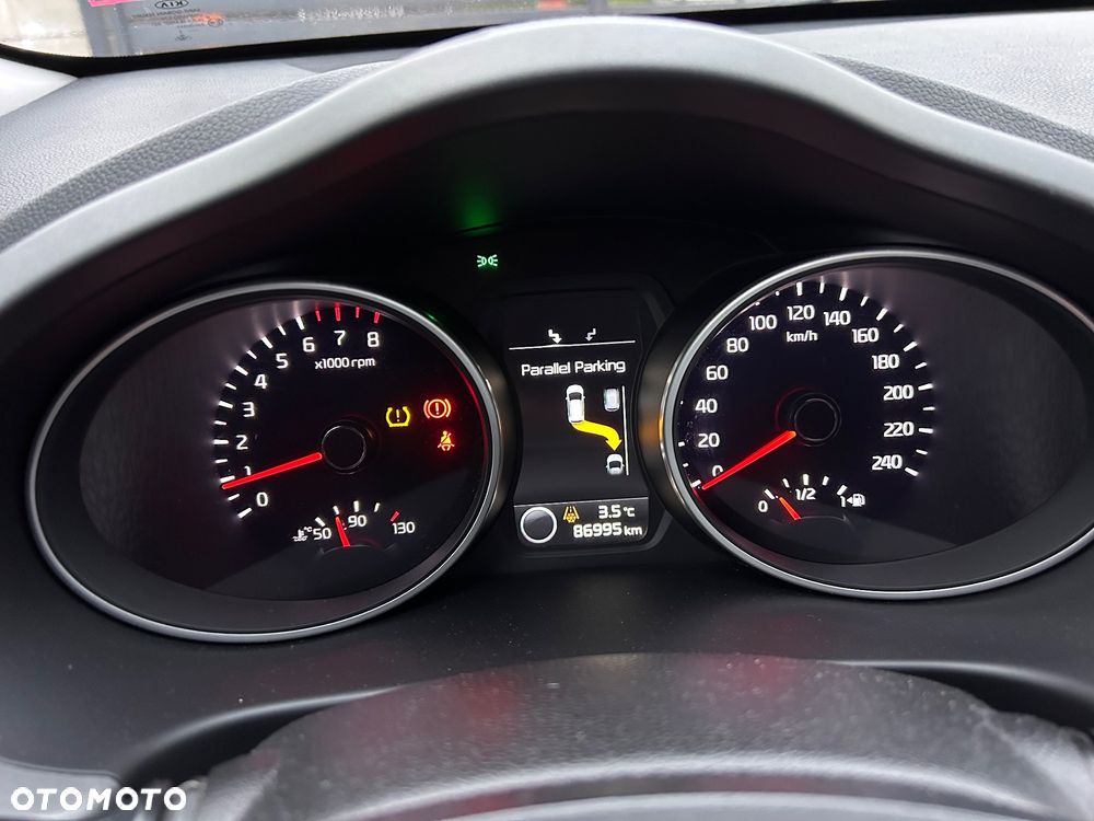 Kia Sportage 1.6 GDI Business Line M 2WD - 28