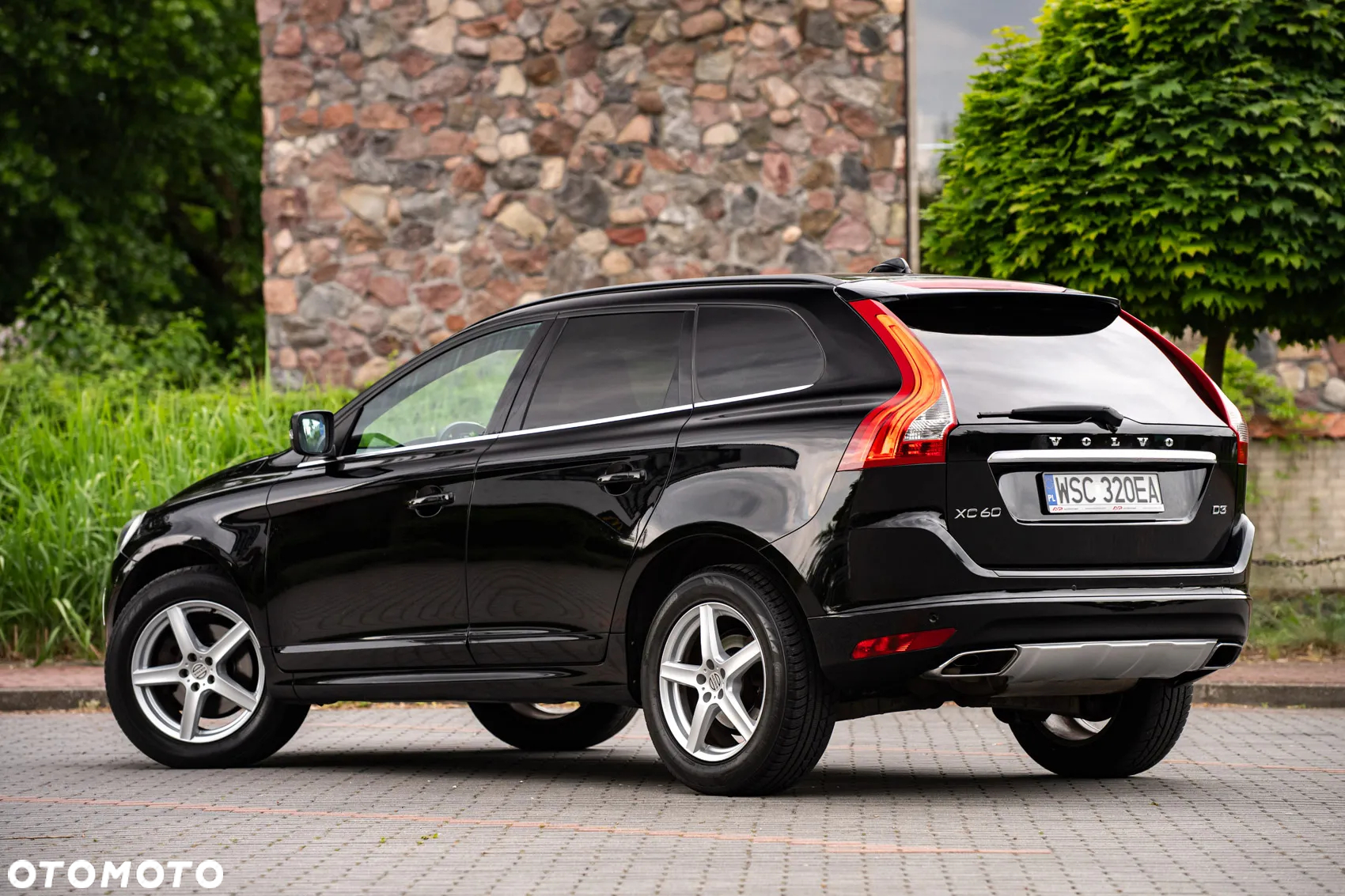 Volvo XC 60 D4 Momentum - 4