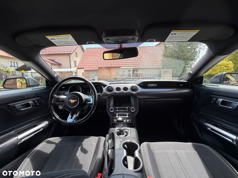 Ford Mustang 5.0 V8 GT - 15