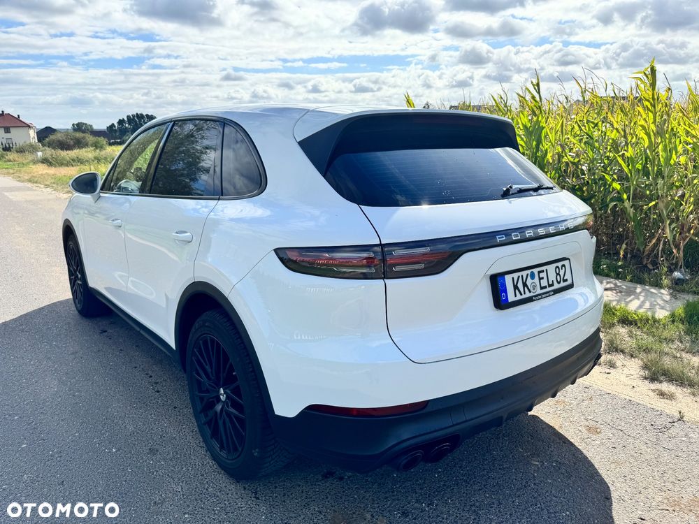 Porsche Cayenne Platinum Edition - 8
