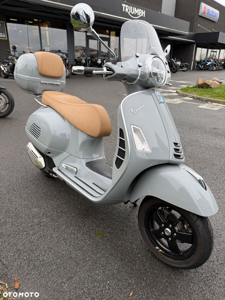 Vespa GTS - 20