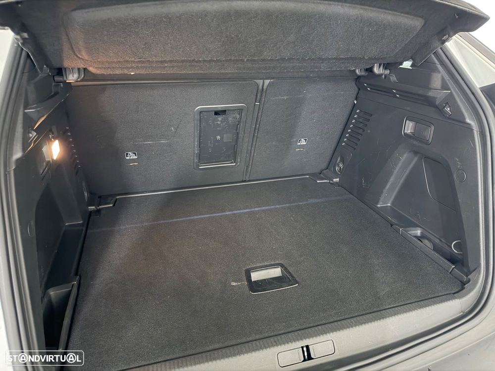 Peugeot 3008 1.5 BlueHDi Allure Pack EAT8 - 12