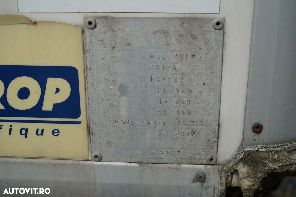 Schmitz Cargobull /  8.2 M REFRIGERATION UNIT / CARRIER SUPRA 950 UNIT - 10