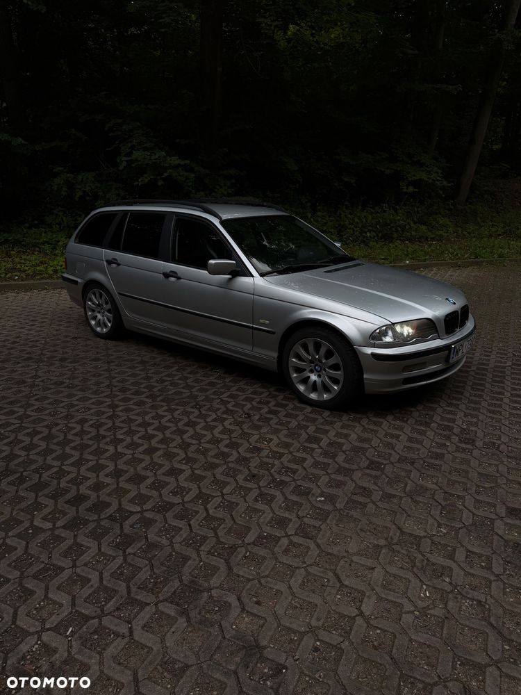 BMW Seria 3 - 2