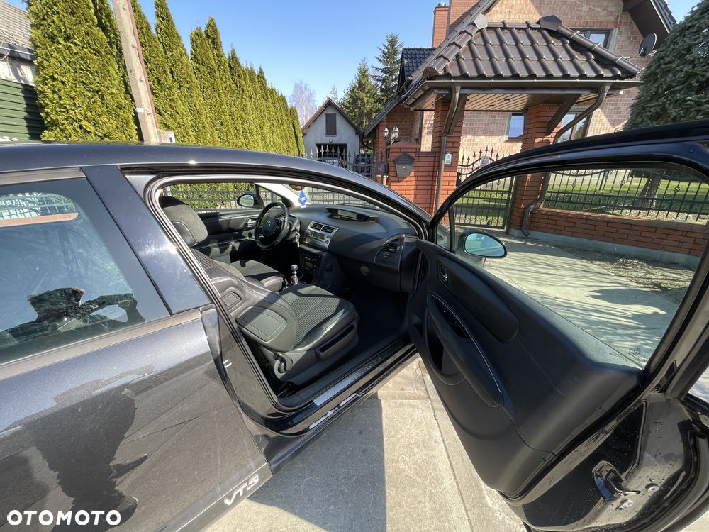 Citroën C4 2.0 HDi VTS - 18
