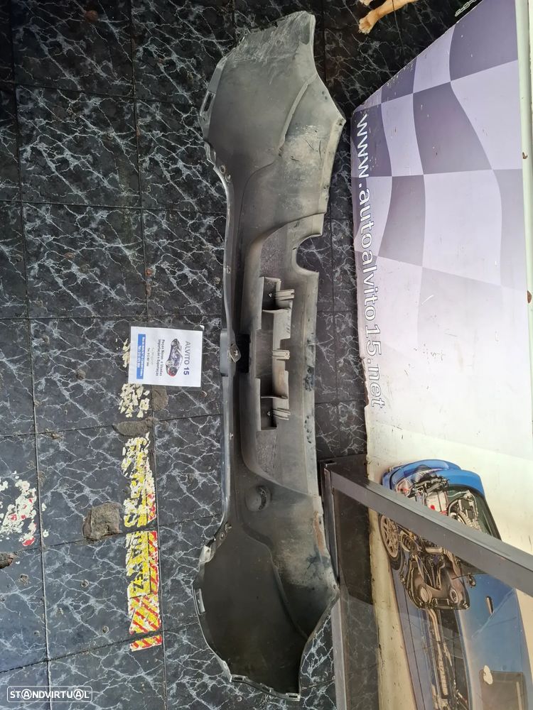 Parachoques traseiro Dacia Sandero 2012 - 2