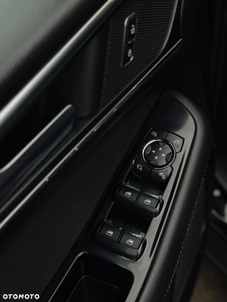 Ford S-Max 2.0 TDCi Titanium PowerShift - 16