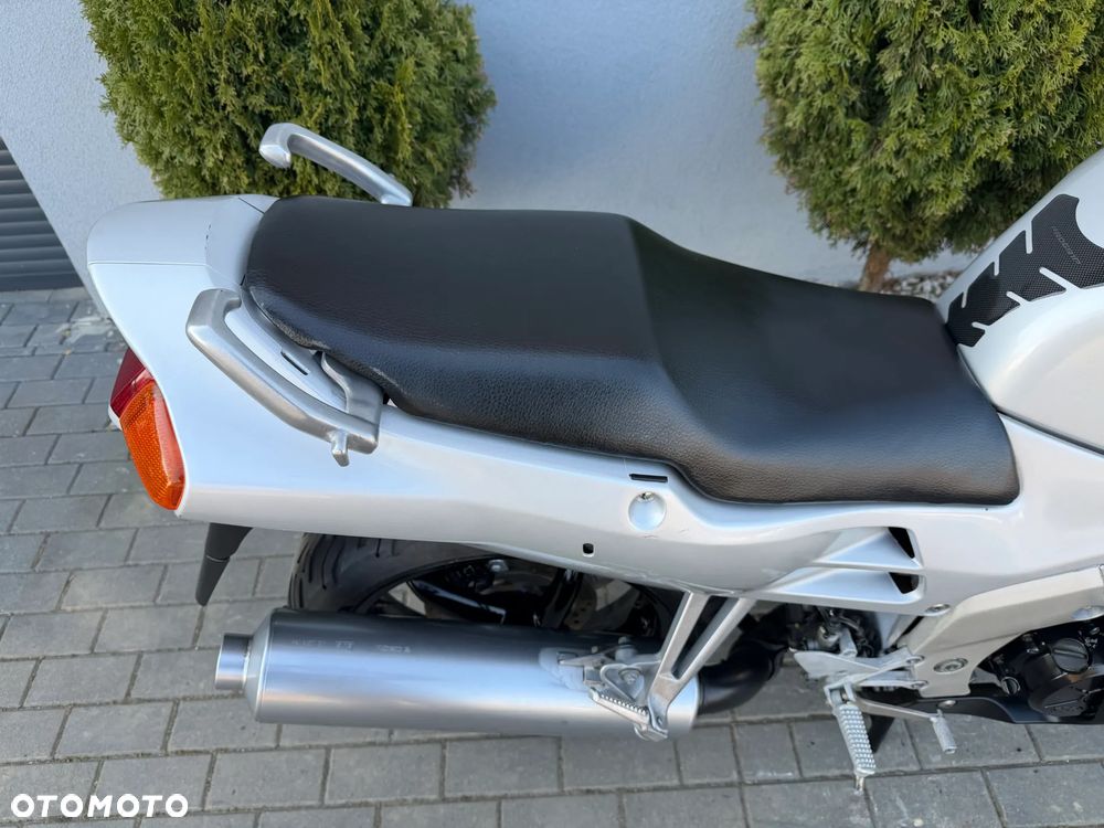Honda VFR - 21