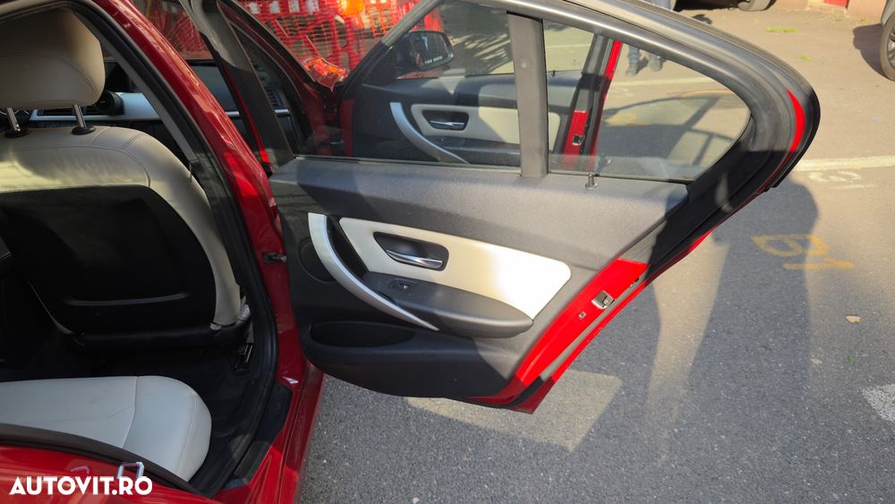 BMW Seria 3 - 14