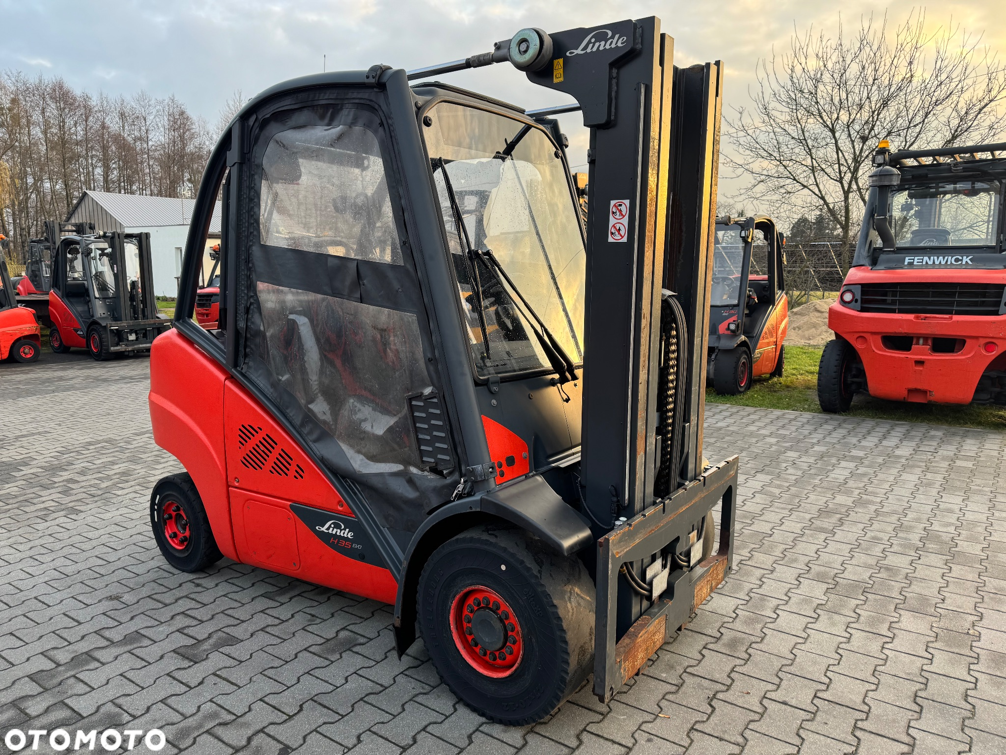 Linde Linde H35 Evo 2019 triplex kabina 4 sekcje ogrzewanie  Toyot h30 h25 - 3