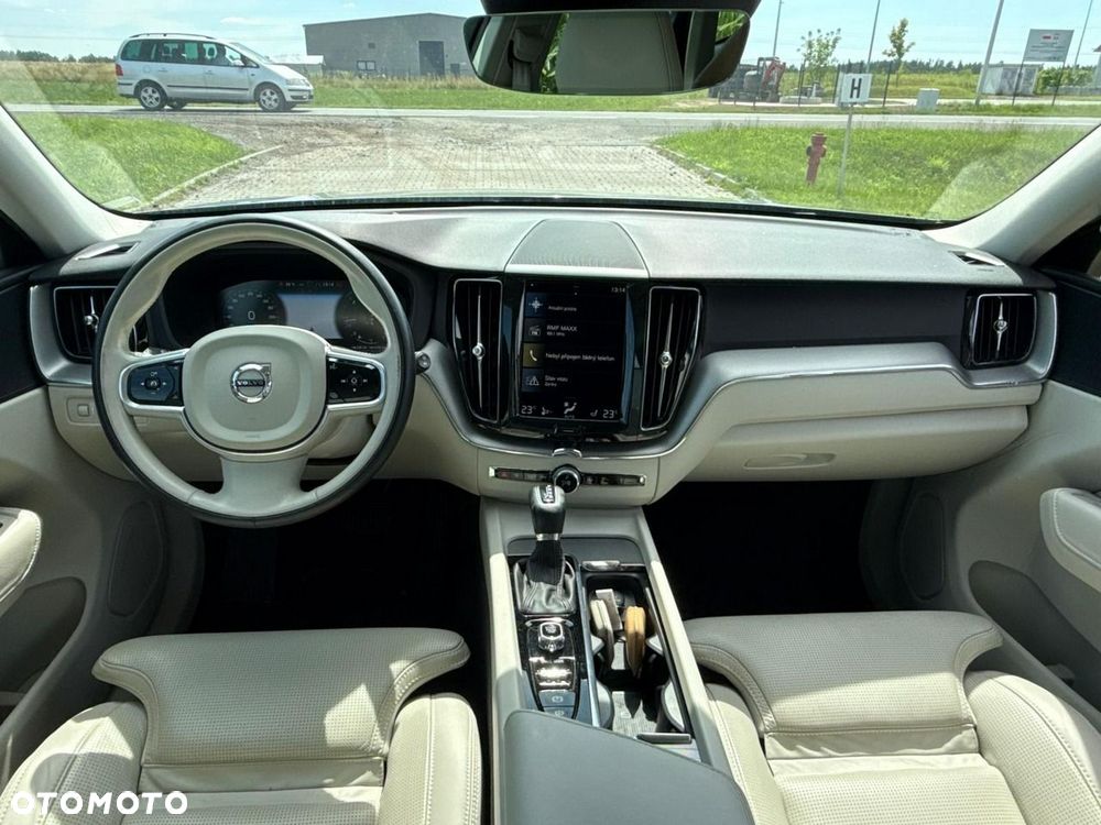 Volvo XC 60 B5 D AWD Geartronic Inscription - 30