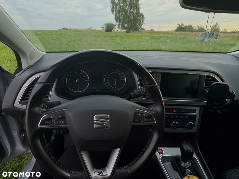 Seat Leon 1.5 eTSI Xcellence DSG - 8
