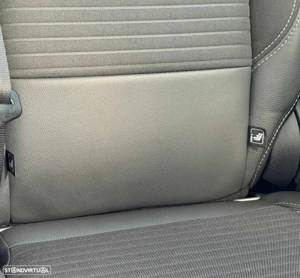 Ford Kuga 1.5 TDCi EcoBlue Titanium - 47