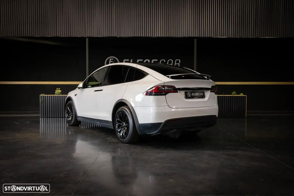 Tesla Model X Long Range - 8