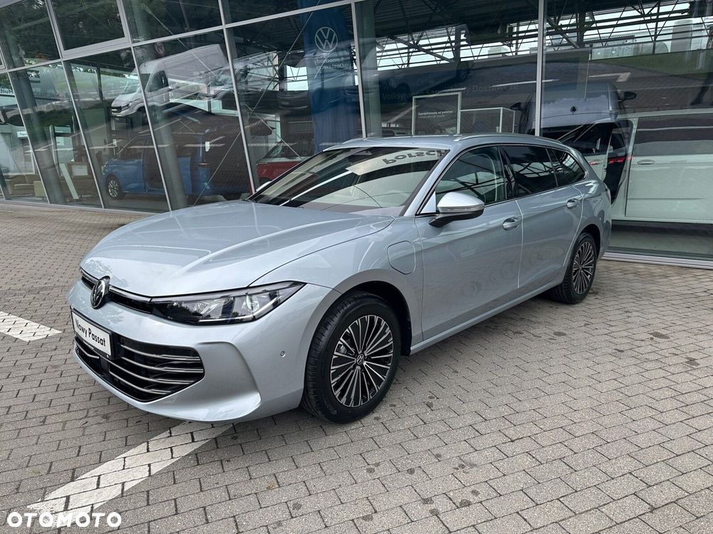 Volkswagen Passat - 5