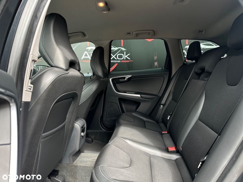 Volvo XC 60 - 29