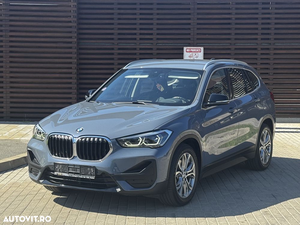BMW X1 xDrive25e Advantage - 8