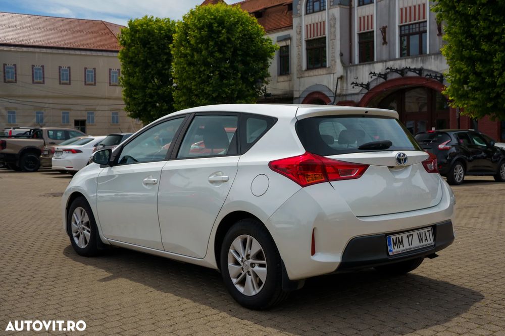 Toyota Auris - 3